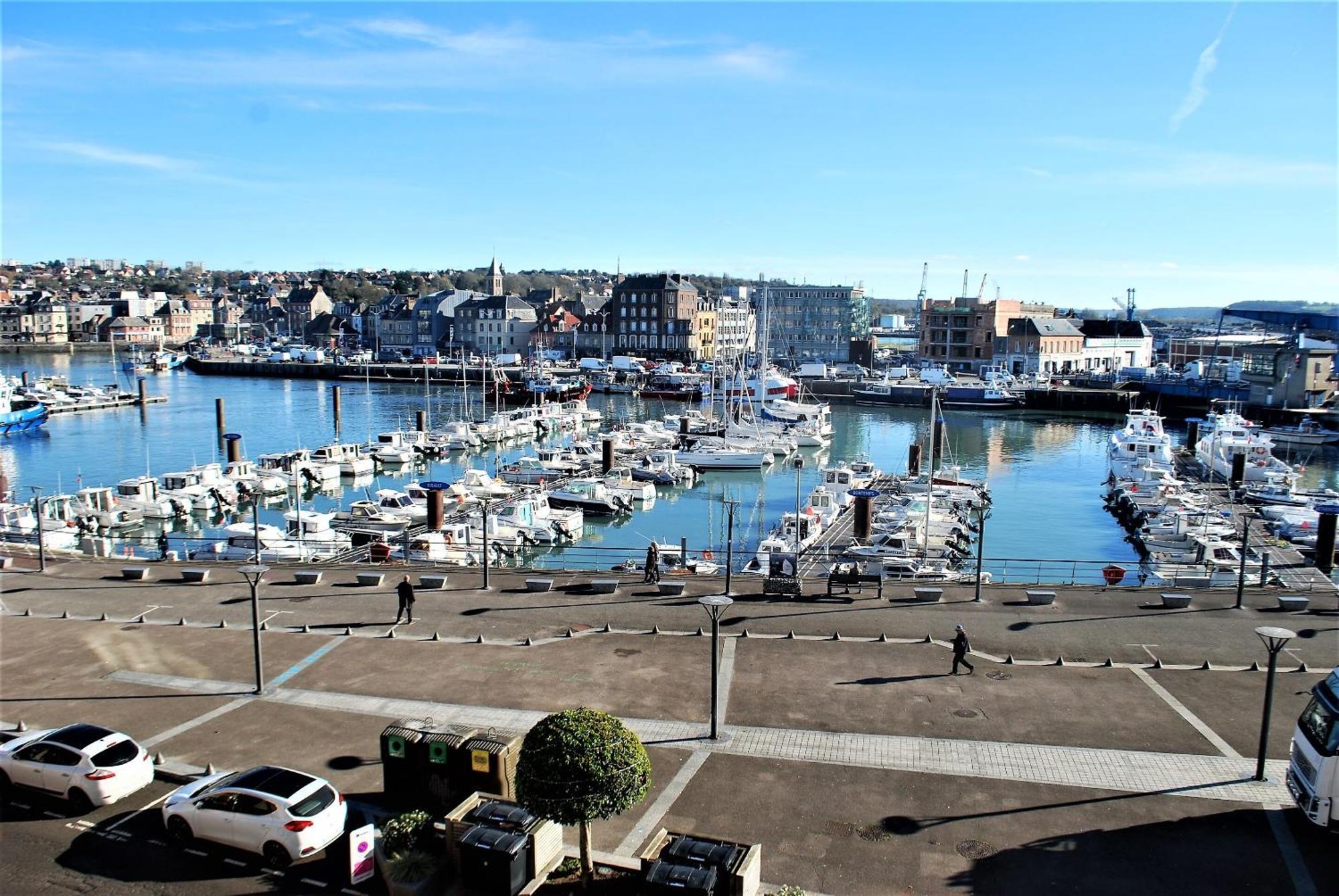 Duplex Avec Vue Sur Le Port De Plaisance Leilighet Dieppe Eksteriør bilde